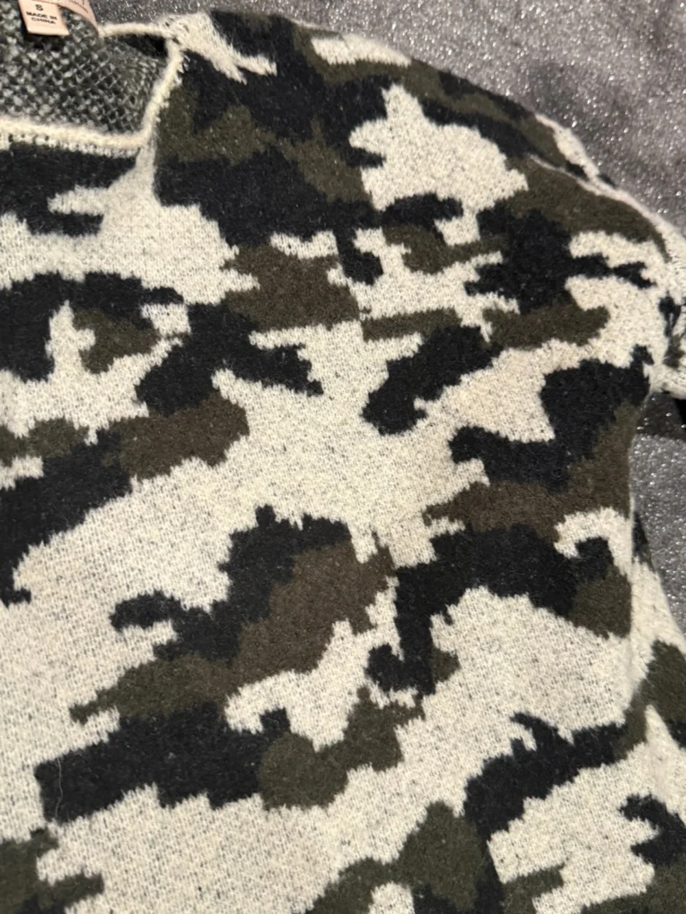 Philosophy, camo soft, plush sweater